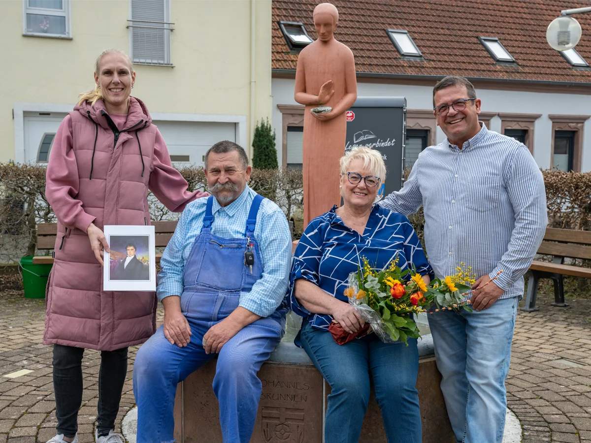 Heidi und Willi Ruschmaritsch wurden für ihr Engagement rund um den Johannesbrunnen in Rohrbach ausgezeichnet