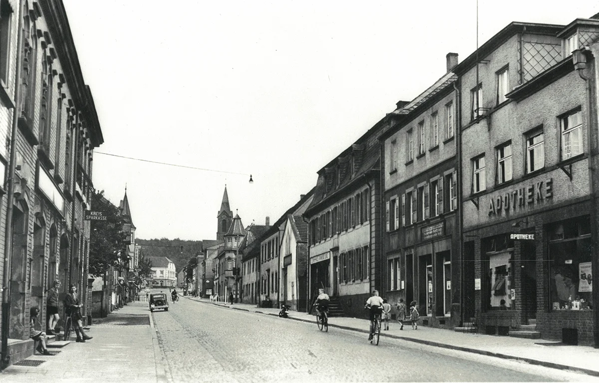 Die Johannis-Apotheke in Rohrbach (Saar) um ca. 1930